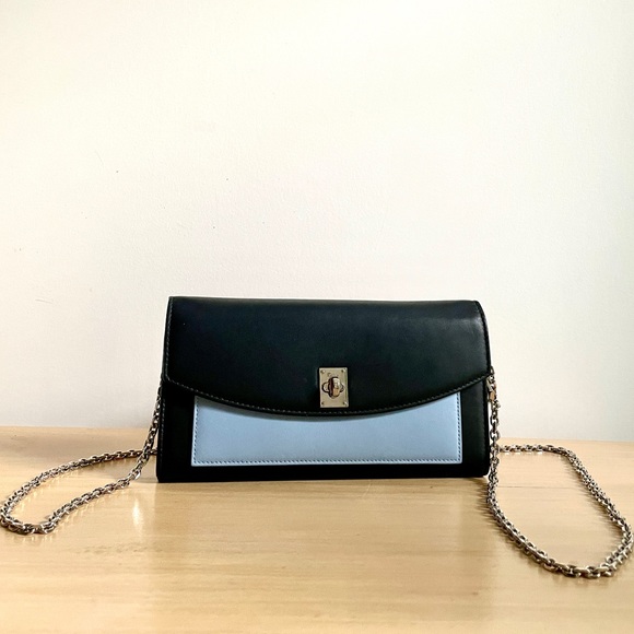 CHRISTIAN DIOR LEATHER TURNLOCK WALLET CROSSBODY - Picture 4 of 6